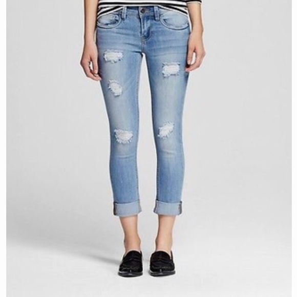 uniqlo distressed jeans